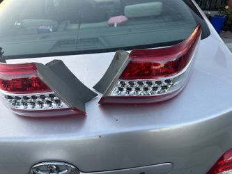 2009-2010 Toyota Camry taillight Housings