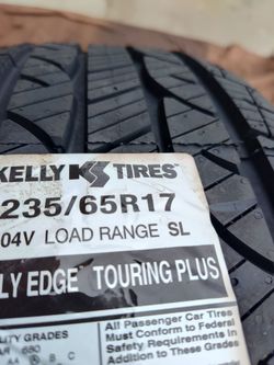 (1)  KELLY TIRE 235/65/17 ONLY 1 BRAND NEW