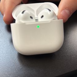 New generation 4 Airpod’s