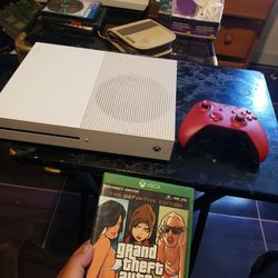 22 Games Installef Lost account. All works 2020 Xbox One S 1000GB Combo with 1 Controller & 3 More GTA games. $300! Firm.can be tested