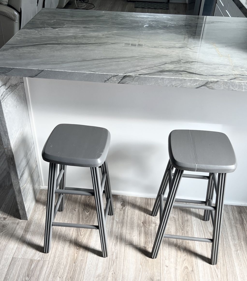 Pair of Vintage Wooden Stools | Set of 2 | Pick Up in Allied Gardens 92120