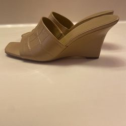 Vince Tan Color Shoes