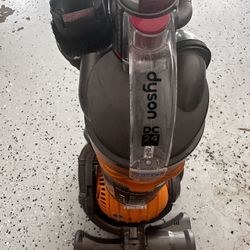 Dyson Ball Vacuum - Working Condition