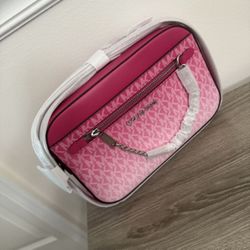 Pretty Stuff ! Brand New With Tag ( Not Free Ask For Price) 