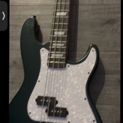 Bass Guitar 