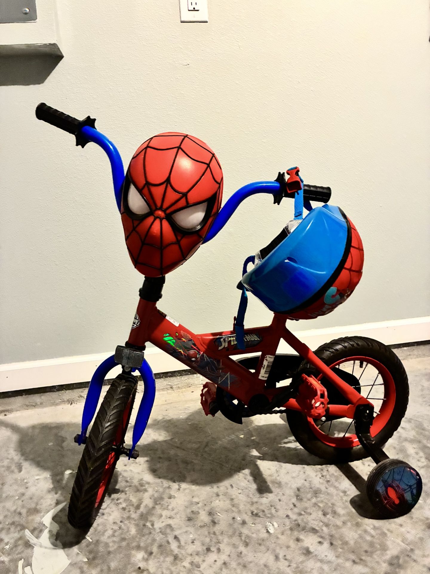 Huffy 12" Marvel Spider-Man Kids' Bike, Fits Riders 3'1" - 3'5", Red, Child, Boy's