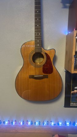 2009 Fender CD360SCE acoustic guitar