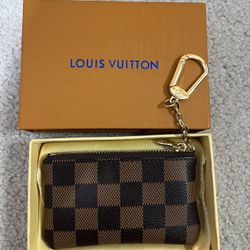 LV Coin Holder