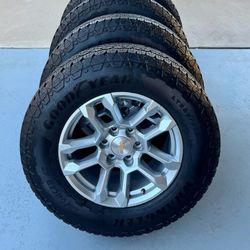 Like New ! Chevy Silverado Tahoe Suburban 18" Wheels & Goodyear LT Tires 