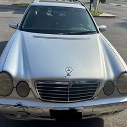 2000 Mercedes-Benz E-Class Wagon