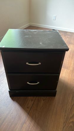 Free nightstand