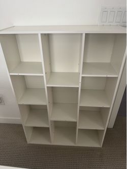 Storage shelf