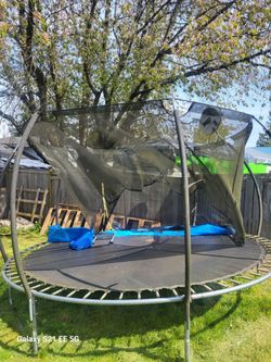 Trampoline