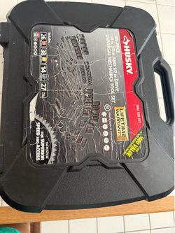 Husky 105 piece tool set