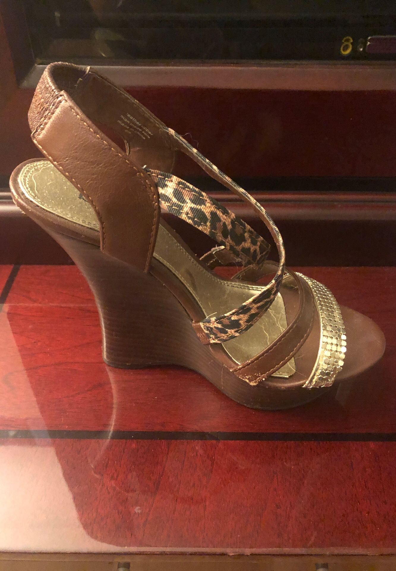 Bebe wedges