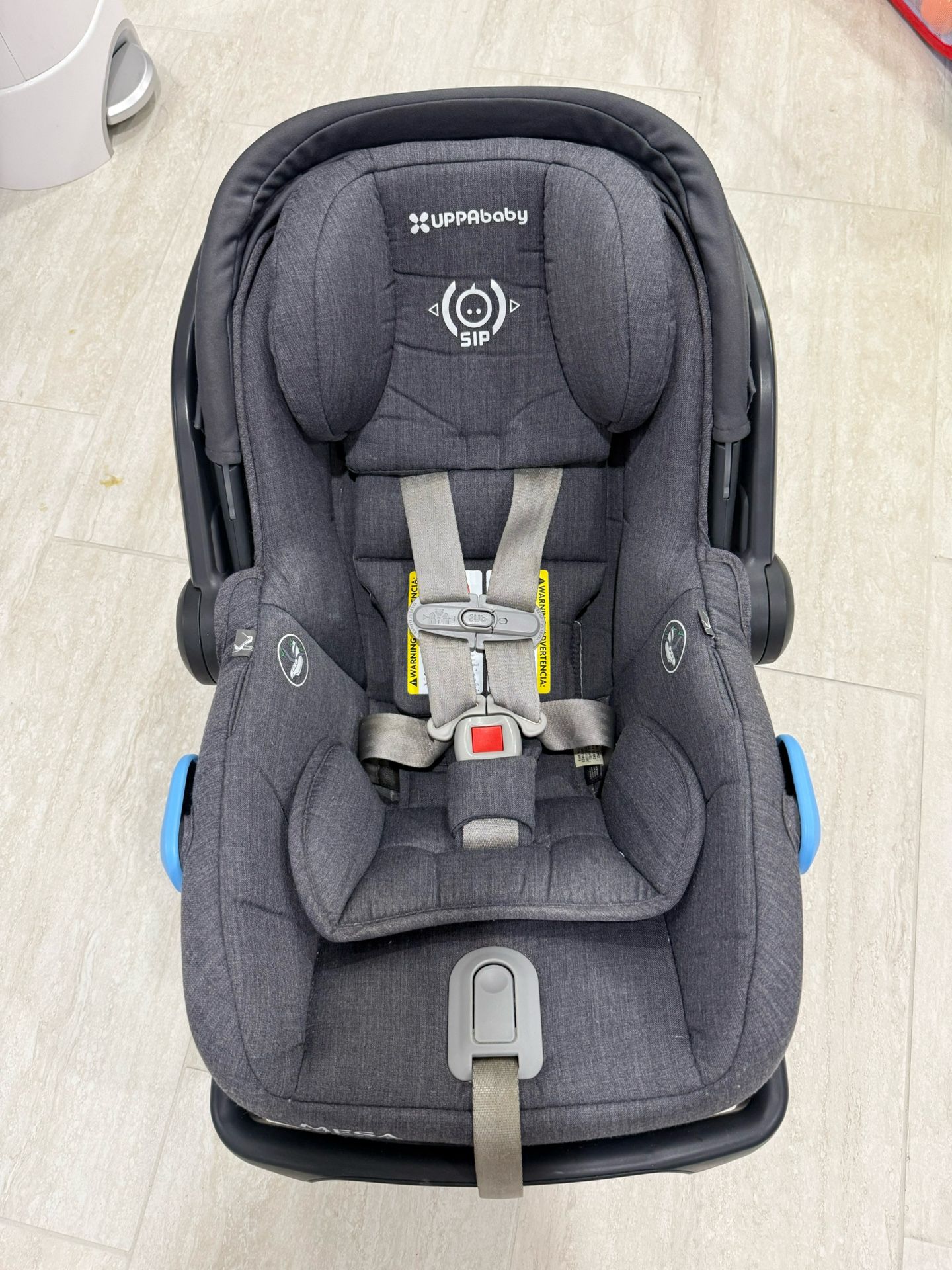 Uppababy Mesa Car Seat & Base