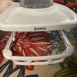 Joovy Spoon Baby Walker