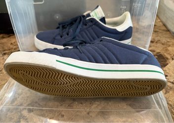 Adidas Navy Blue Sneakers – Men’s 9.5 – Excellent Condition