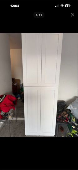 White cabinet