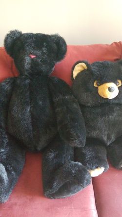 2 beautiful stuffed bears from Vermont Teddy Bear!!