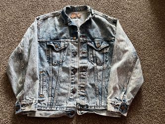 Vintage Levi’s denim jacket