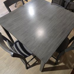 Dining Table With 4 Chairs 