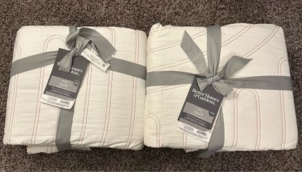 Better Homes & Gardens Arches Quilt Size:Full/queen and king (both for $50)