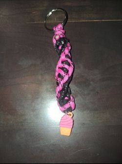 Handmade Paracord Keychain with Cupcake Charm