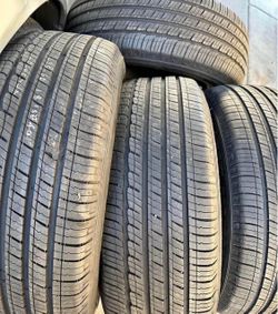 235/45/18 Michelin set de Tires con 80% de Vida las 4