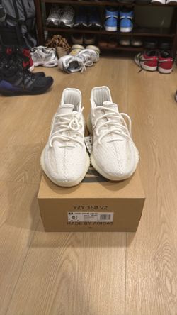 Yeezy 350 Bone size 8.5