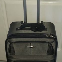 Skyway Luggage Ballard Softside 24" Expandable Medium Checked Luggage, Grey
