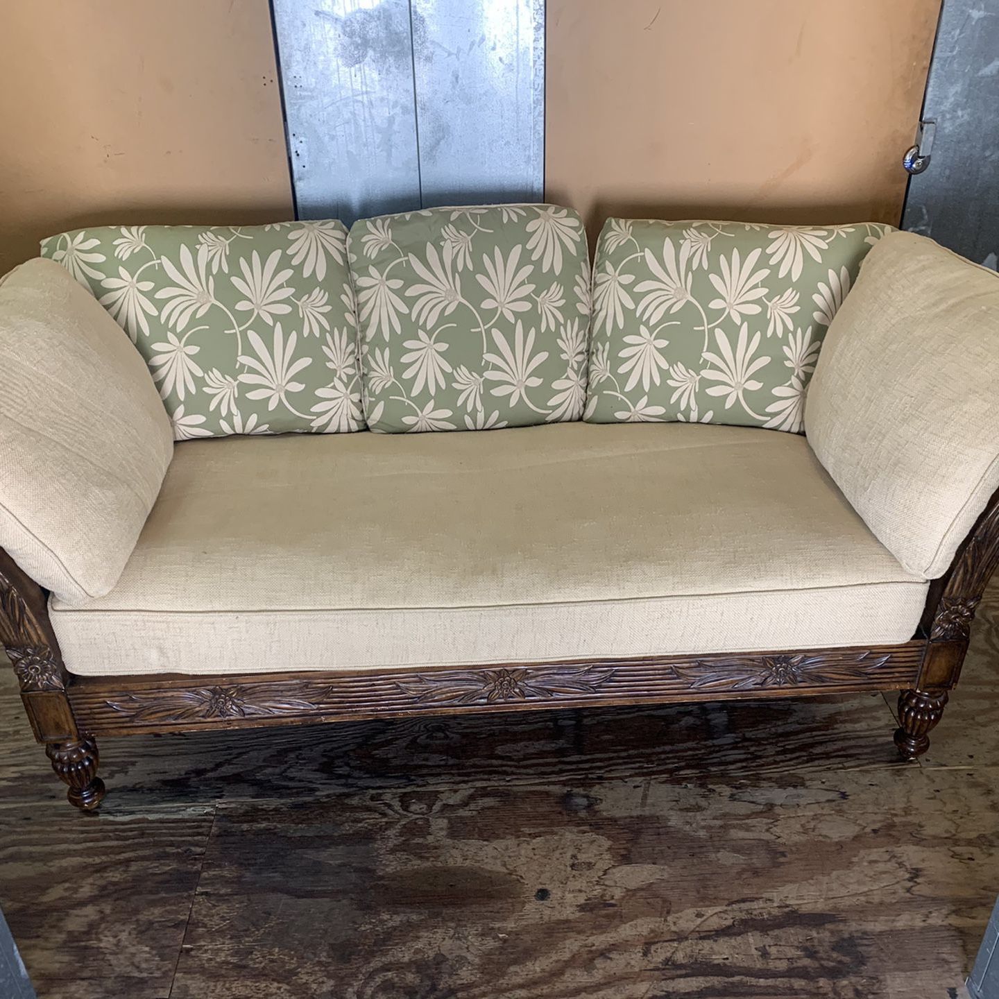 Tommy Bahama Plantation Style Sofa / Daybed With Reversible CushionsCarved Solid Wood