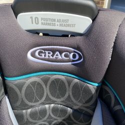 Graco Extend2fit And 10 Position Adjust car Seat