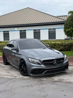 MERCEDES BENZ C63 AMG 2018