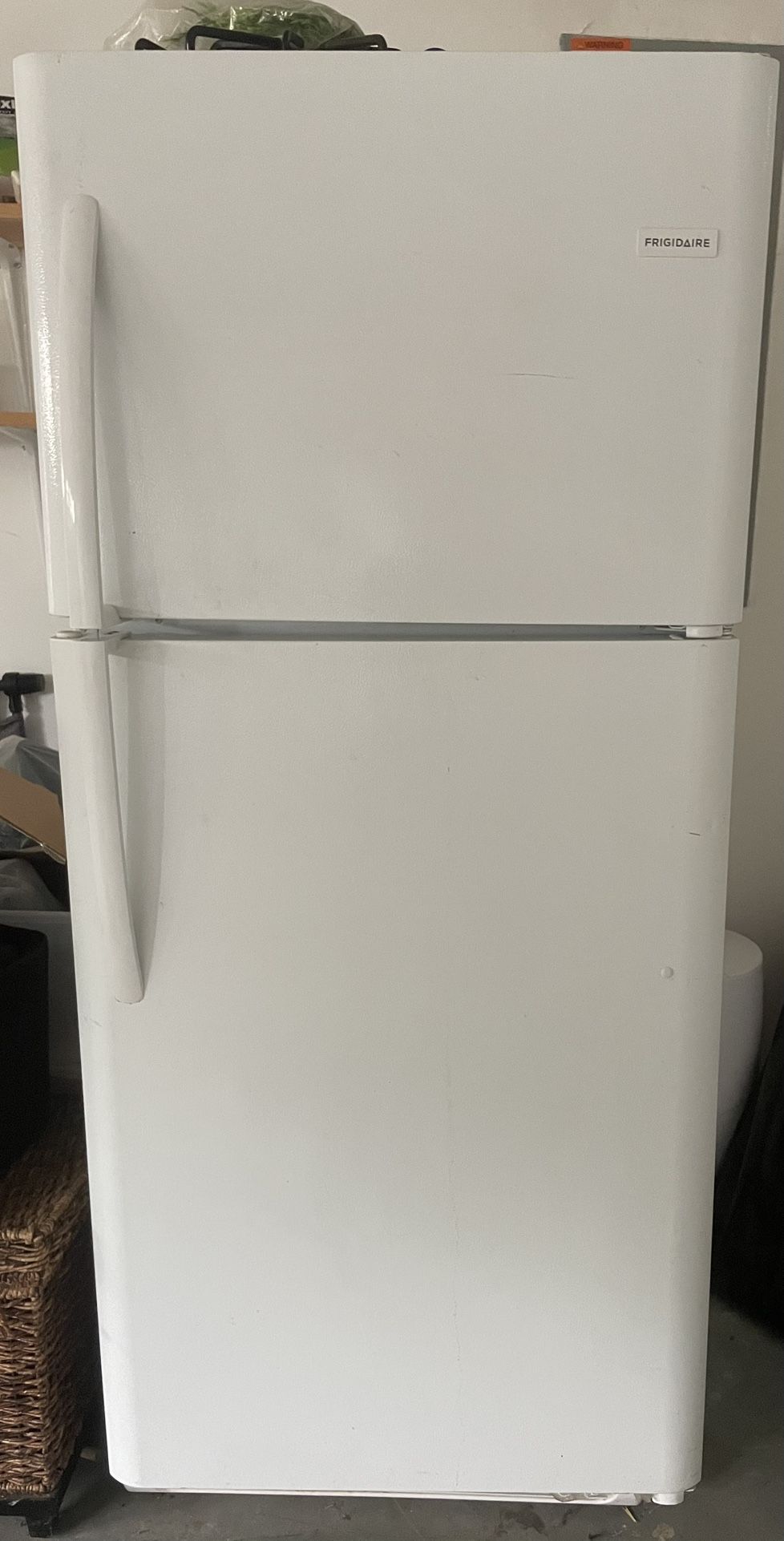 Refrigerator