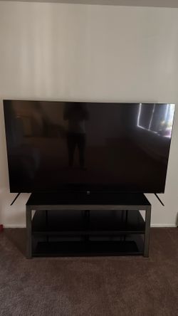 70in Smart TV