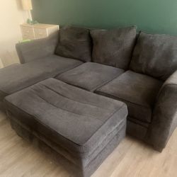 Grey Couch With Trundle