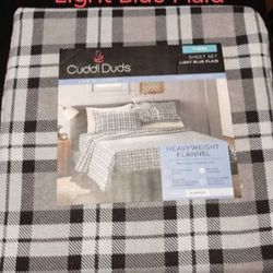 New Light Blue Plaid Twin Size Flannel Sheet Set