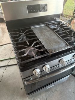Gas stove