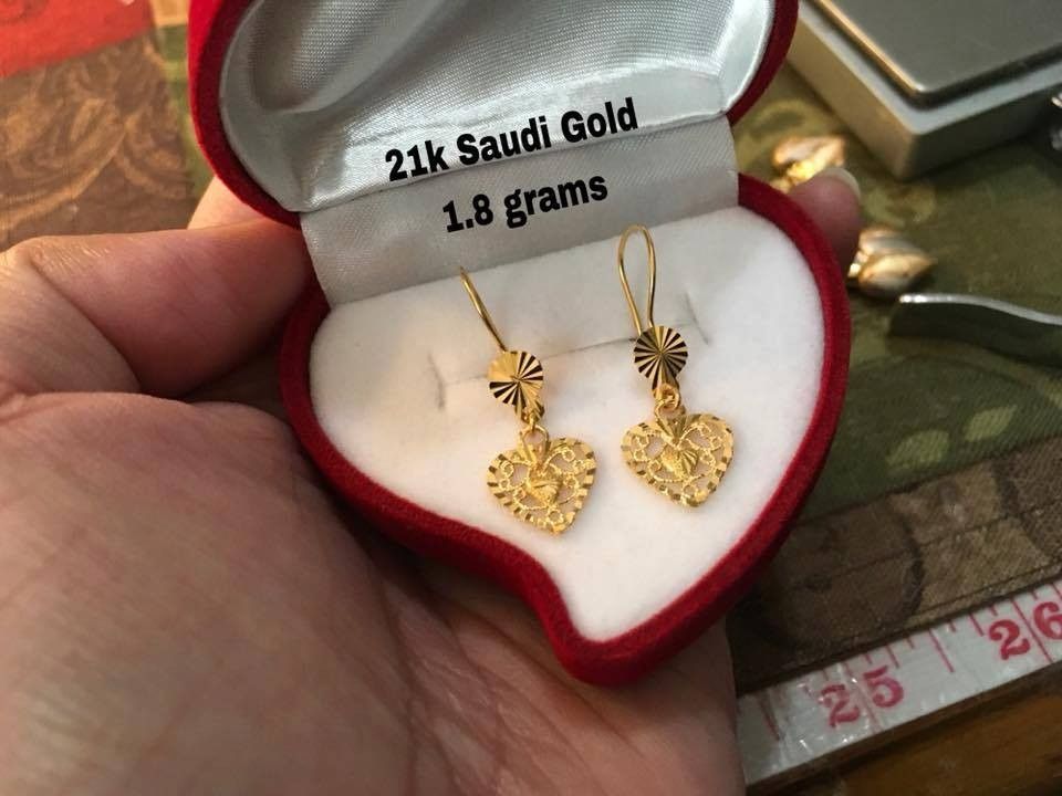 21k Saudi Gold Heart Earrings