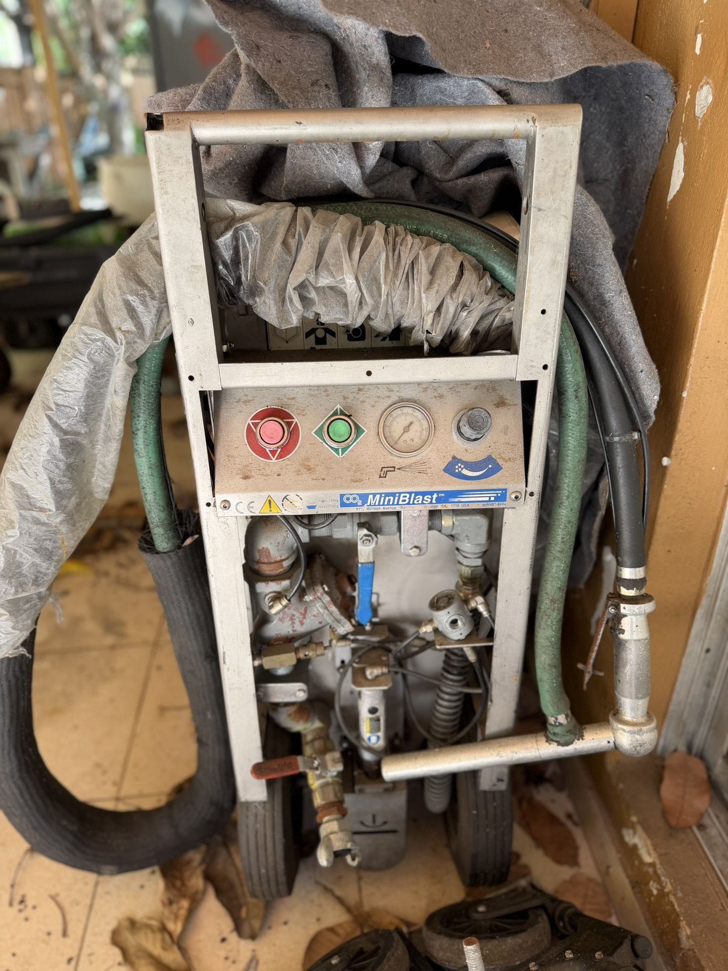 Coldjet Dry Ice Blaster