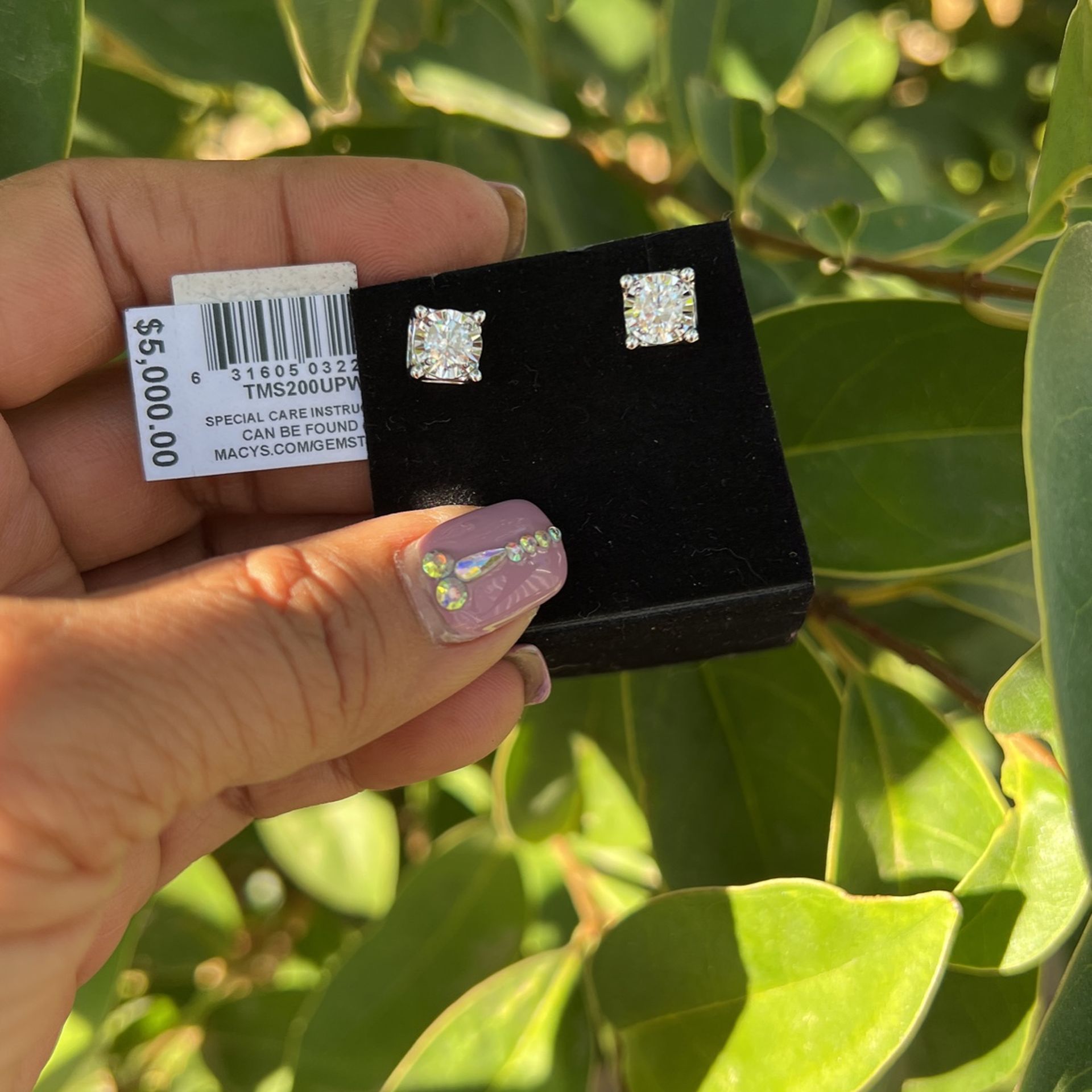 2 Carat Diamond 14k Screw Back