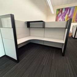 Herman Miller Ethospace 6’x8’x70” Loaded Glass Wing W/Overhead