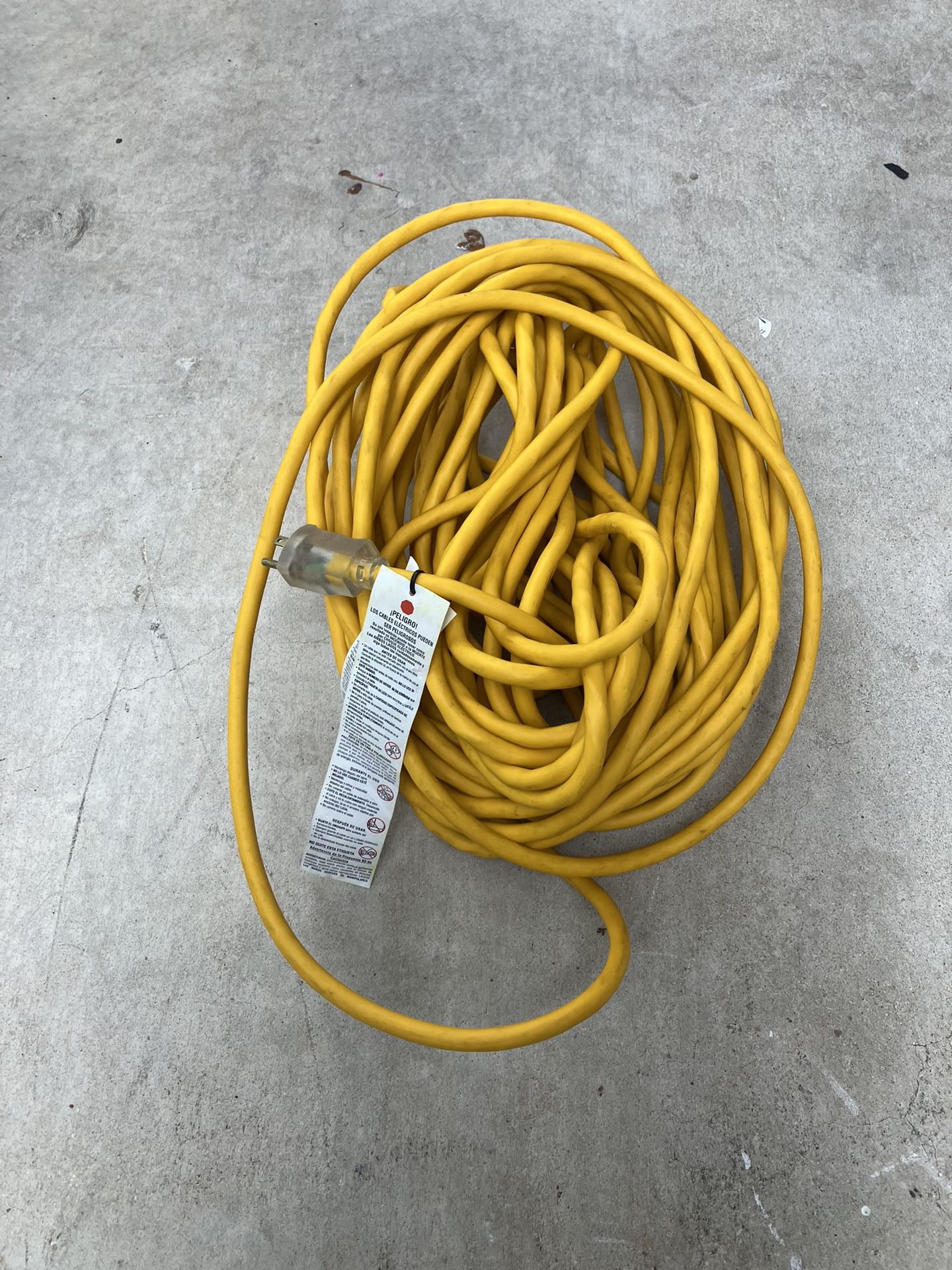 100 Ft. Ext. Cord for Sale in San Antonio, TX OfferUp