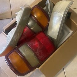 2001 2002 2003 Tahoe Suburban Silverado Headlights Taillights 