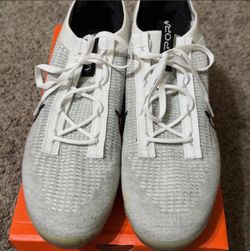 Nike vapor max size 12