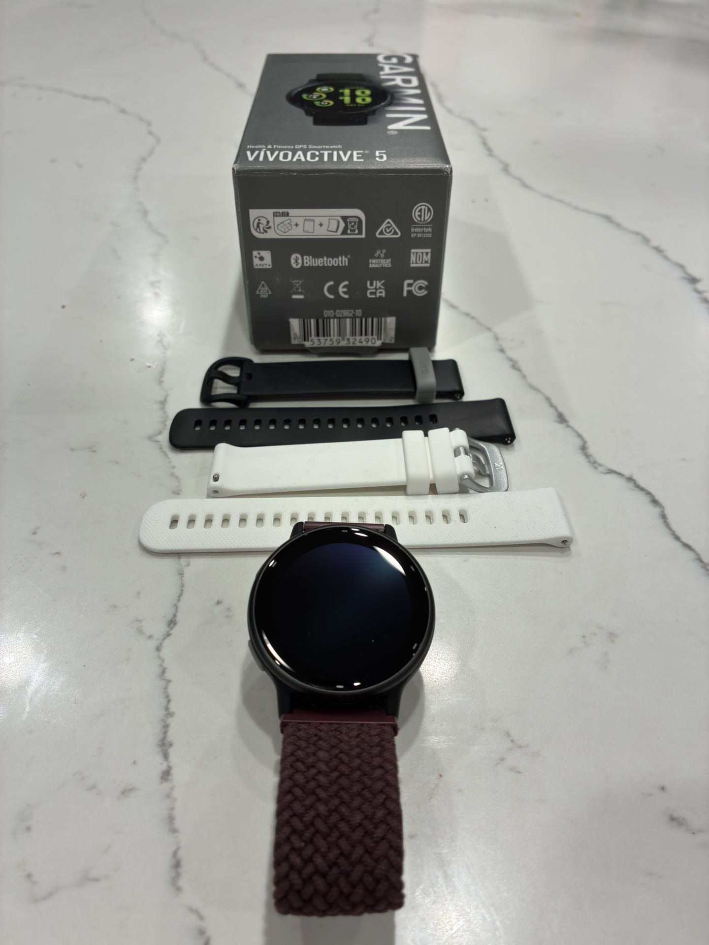 Garmin Vivoactive 5 With Two Extra Watch Bands