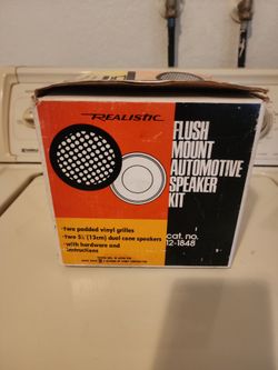 Vintage realistic 5 1/4 in dual cone speakers. $55, Fontana.