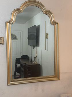 Golden mirror