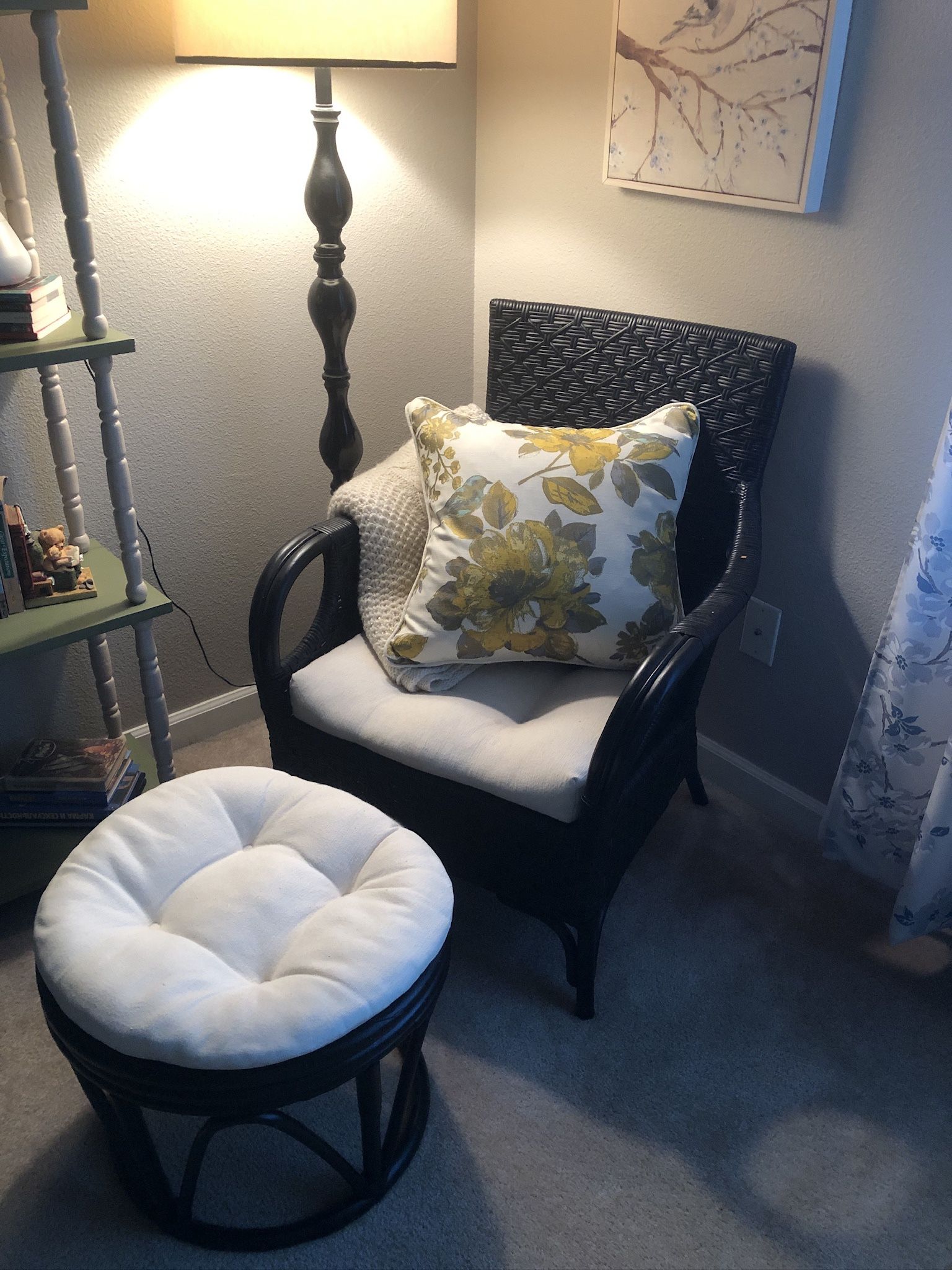 Rattan chair with ottoman